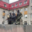 В Брянске ремонтируют памятник Трем героям - Знамя Труда