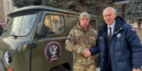Депутат Госдумы Матыцин подарил бригаде «БАРС-Брянск» новенький УАЗ - Знамя Труда