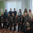 Учащиеся Дубровской СОШ № 1 поздравили граждан пожилого возраста - Знамя Труда